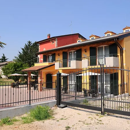 Terra E Sole مزرعة للإقامة SantʼAmbrogio di Valpolicella